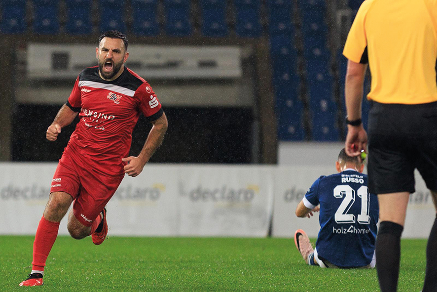 35840169-fussball-westfalenpokal-achtelfinale-arminia-bielefeld-svw-soest-teil-QmPH